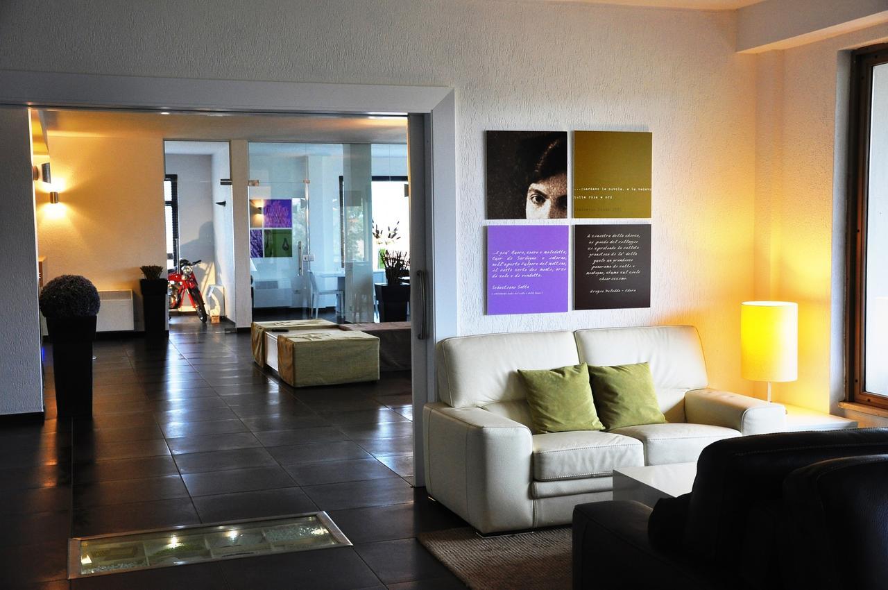 Hotel Sandalia Nuoro  Bagian luar foto