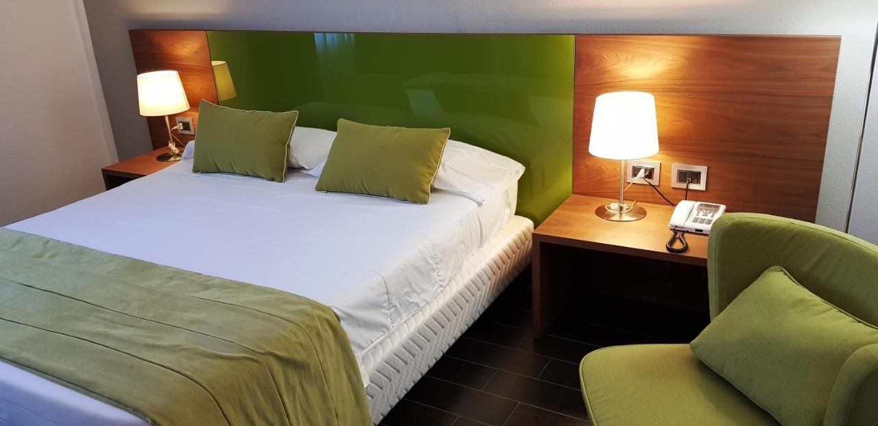 Hotel Sandalia Nuoro  Bagian luar foto