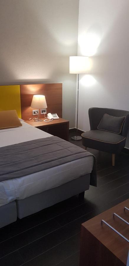 Hotel Sandalia Nuoro  Bagian luar foto